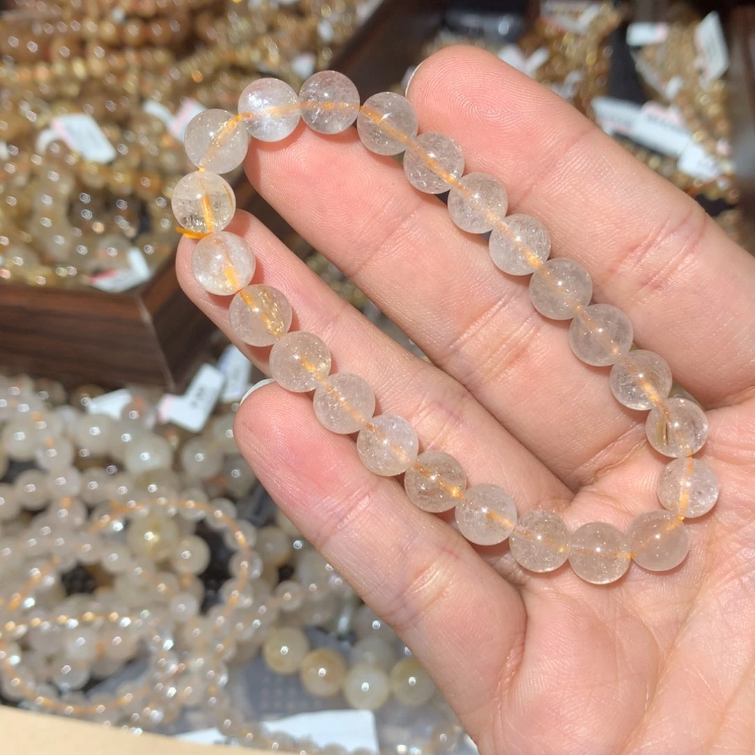 沐****水晶手链未镶嵌手链