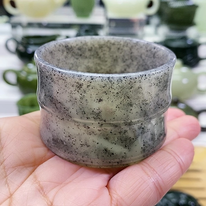 未镶嵌和田玉挂件茶杯70m l