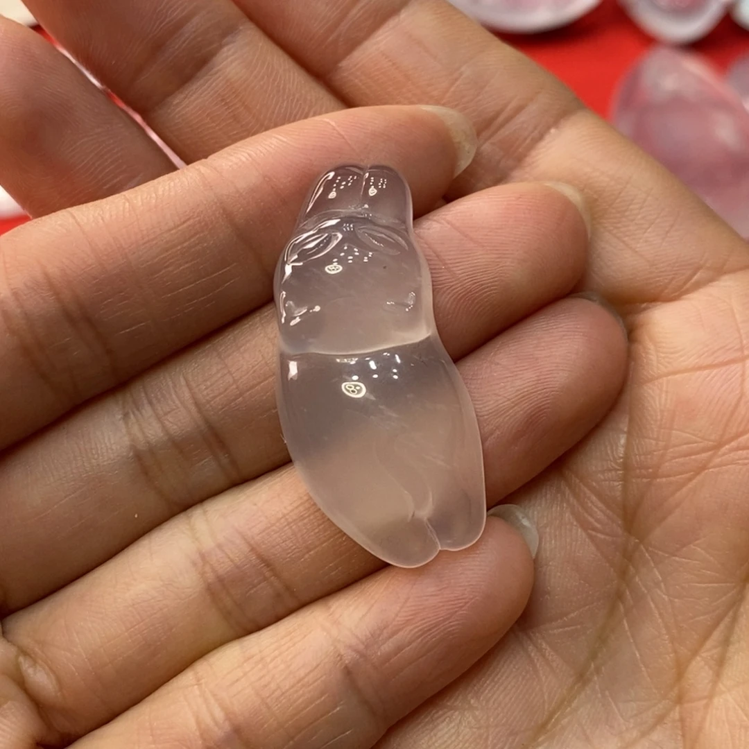 石英质玉未镶嵌吊坠