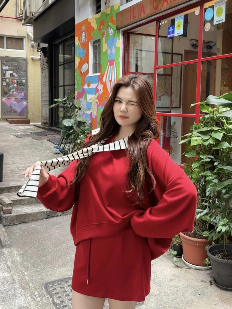 开运暴富｜元气少女｜宽松红色卫衣套装