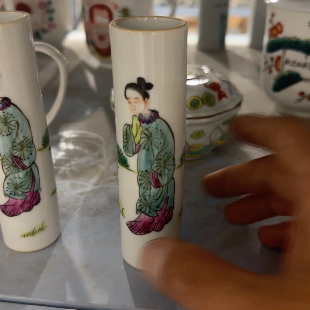 瓷片摆件手绘瓷器全部处理了