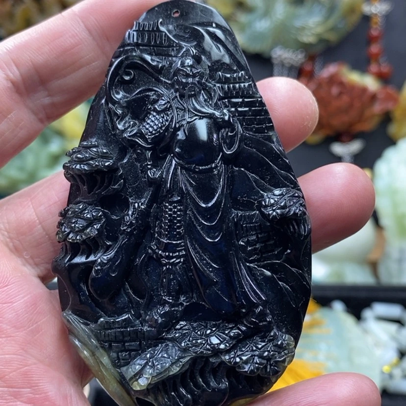 【闪购商品】蛇纹石玉未镶嵌吊坠