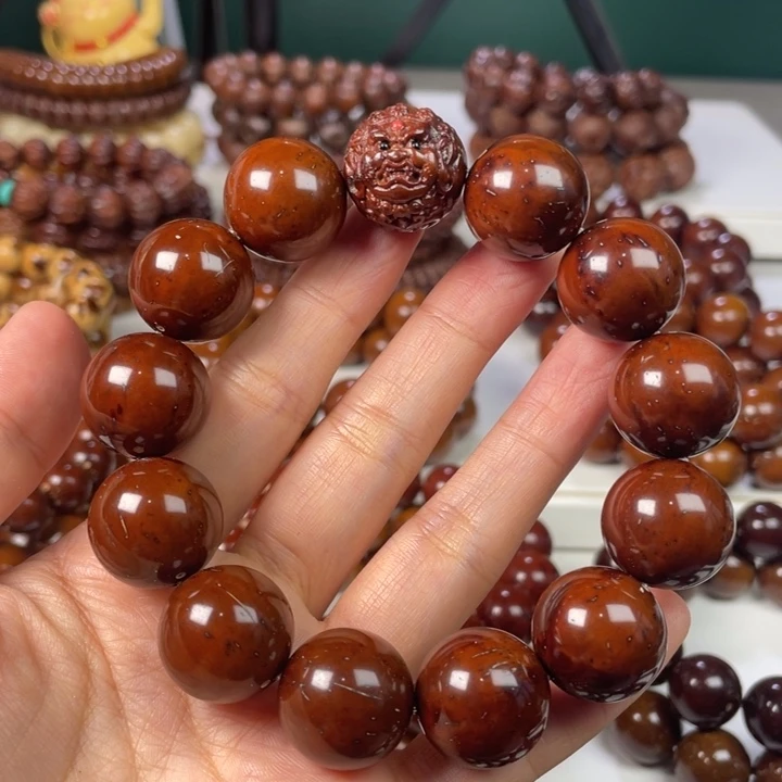 紫金鼠手串18尺寸练手瑕疵（浅红皮/暗斑）