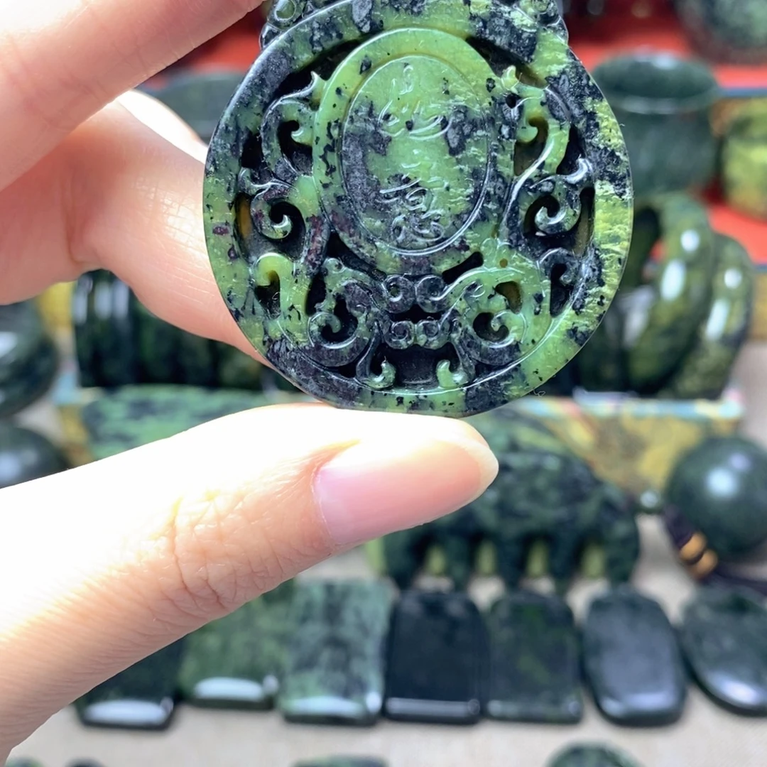 蛇纹石玉未镶嵌药王石