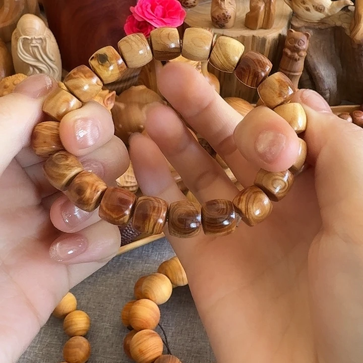 柏木（崖柏）好**生太行崖柏碎花龙胆直切1.0