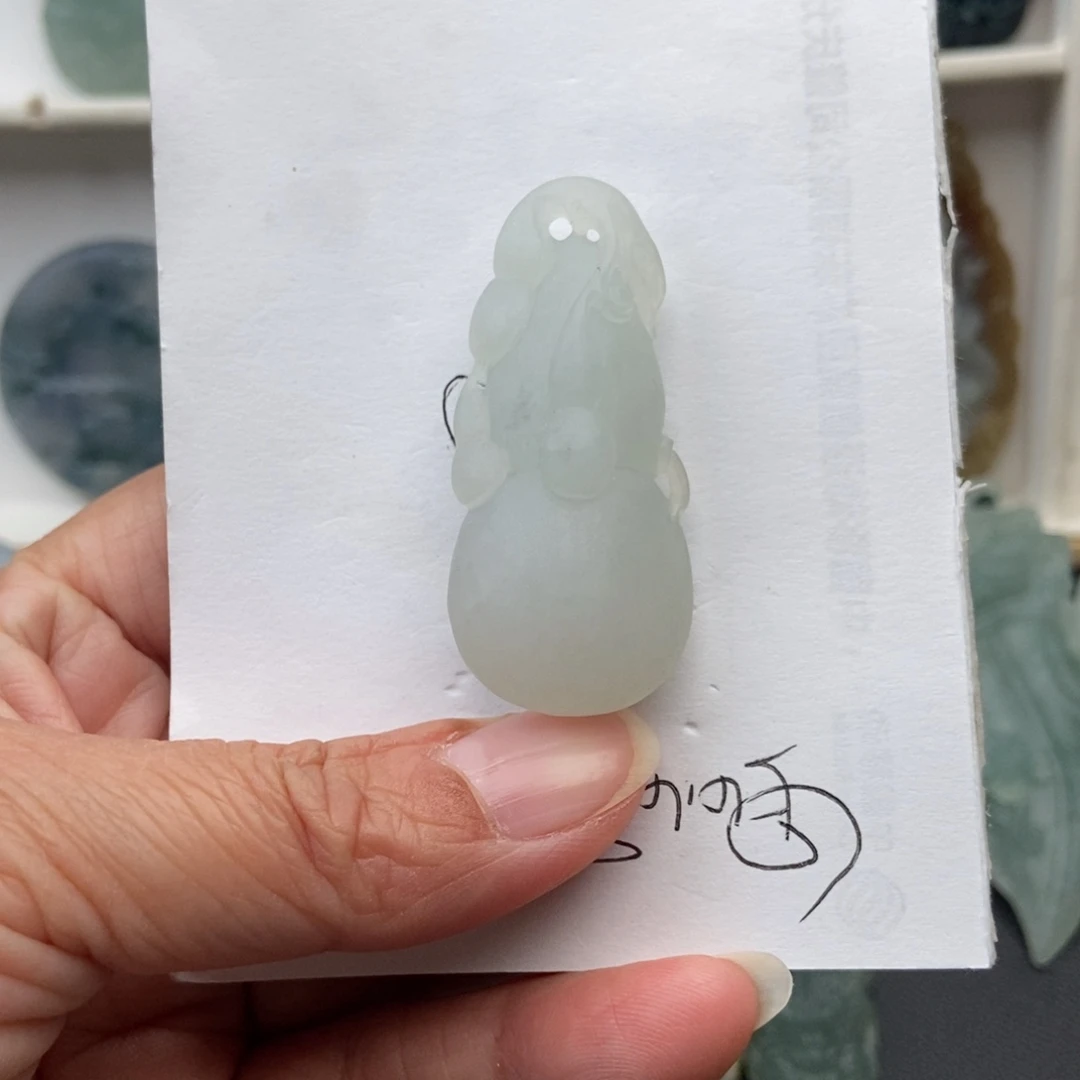 定制翡翠未镶嵌好