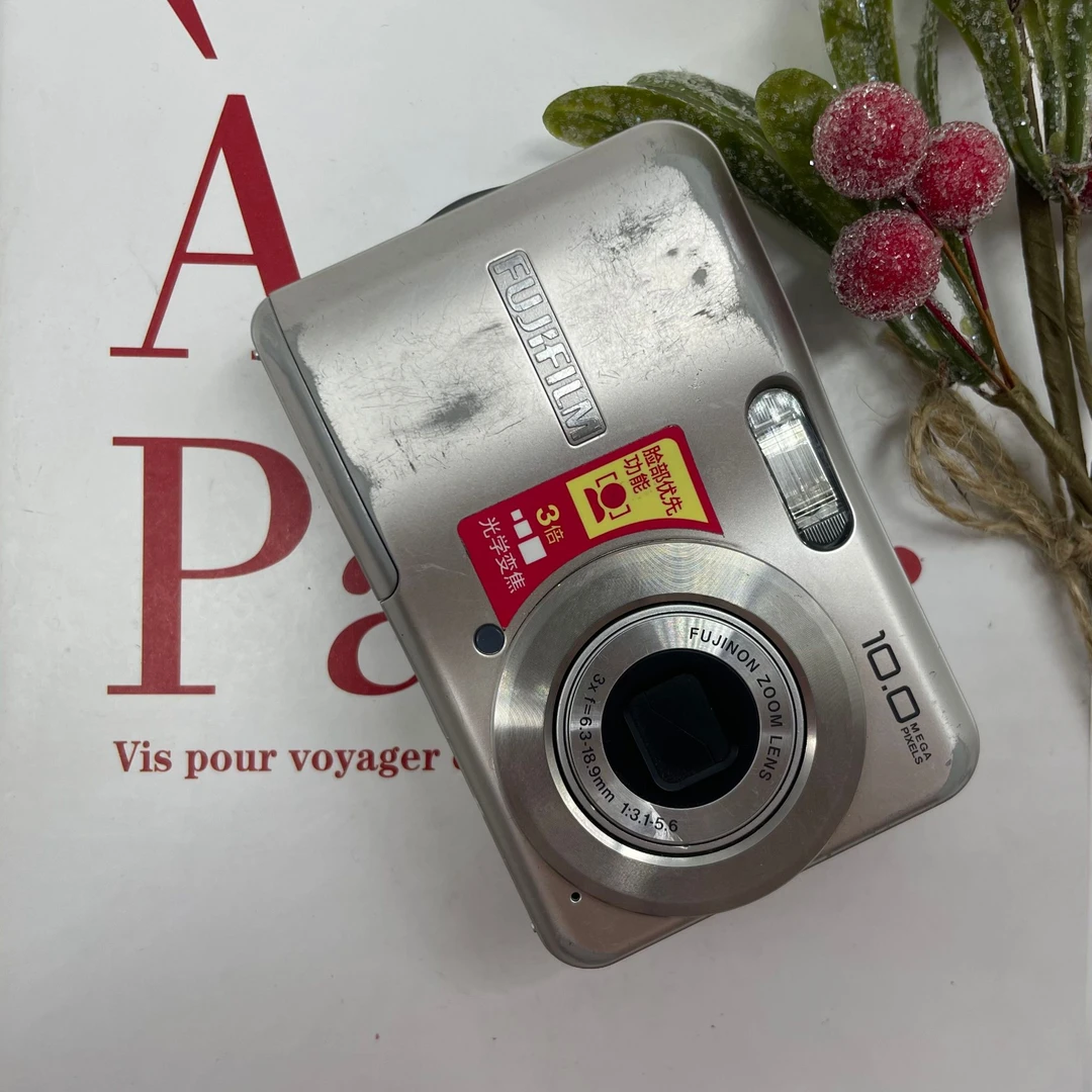 95新 Fujifilm/富士 A100 1000万像素 3倍光学变焦（no退no换）