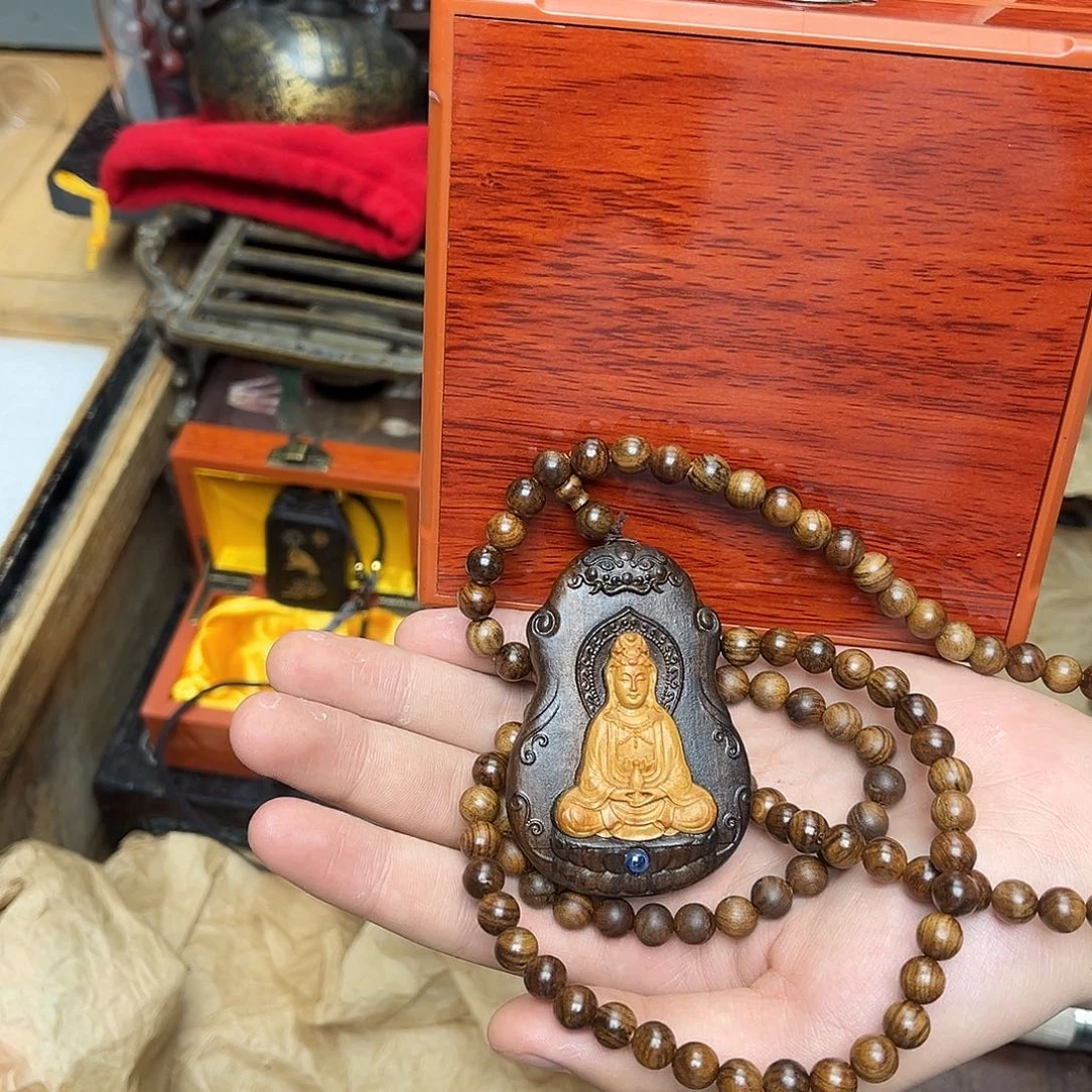 大叶紫檀（黑酸枝木类）