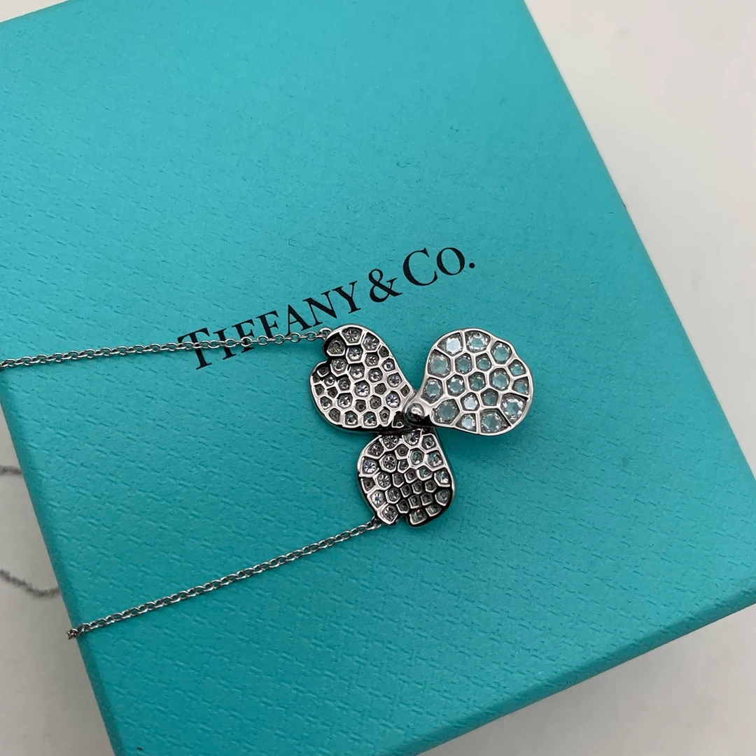 99新 Tiffany & Co./蒂芙尼 Paper Flowers™ 花韵白金满钻项链