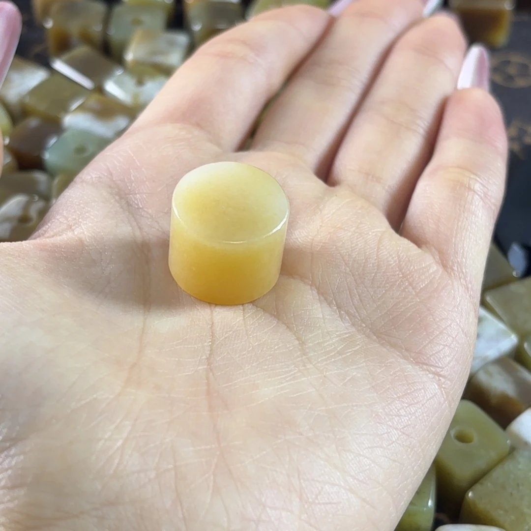 偷***.和田玉未镶嵌手链243