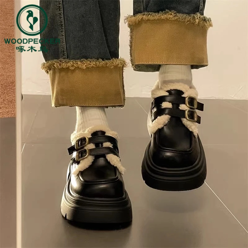 啄木鸟黑色英伦风小皮鞋女秋冬2025新款厚底乐福鞋加绒棉鞋玛丽珍