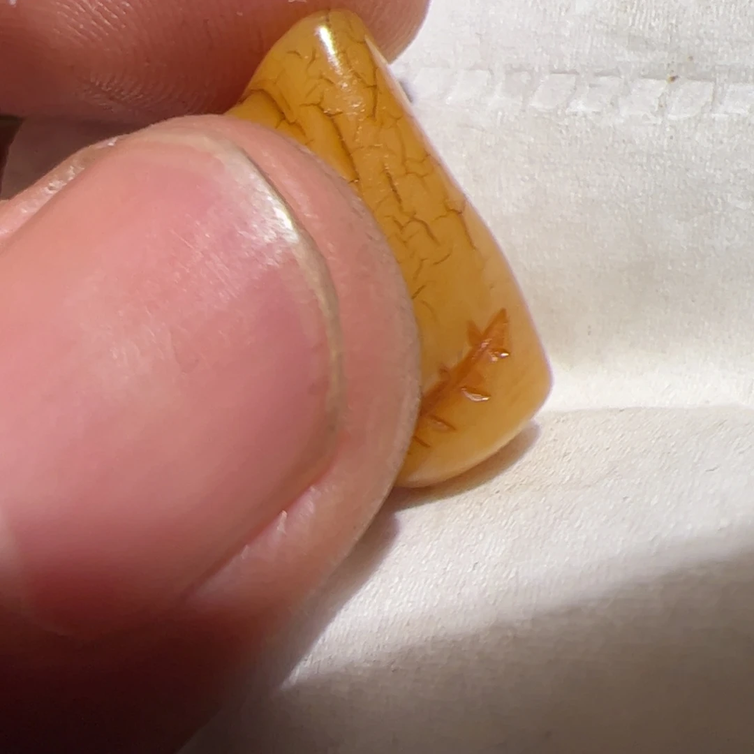 玻璃颈饰你是不是也