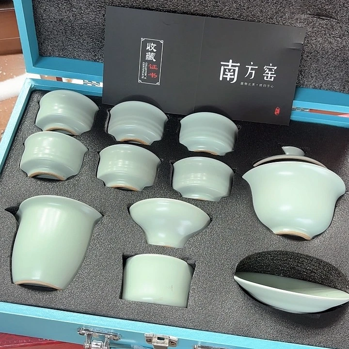 孤品茶具套装等。