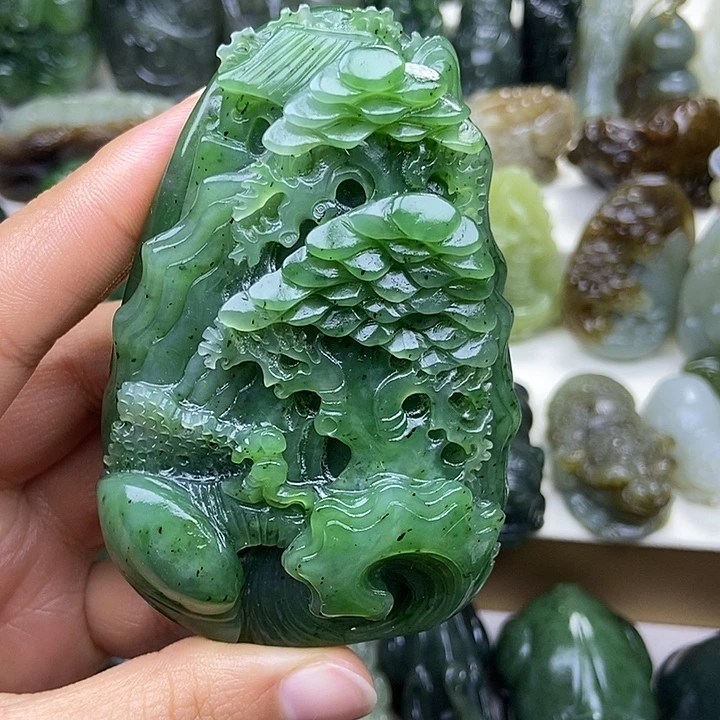 和田玉未镶嵌颈饰