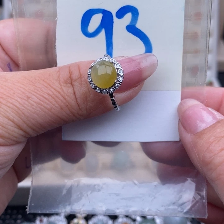 未镶嵌戒指翡翠缅甸