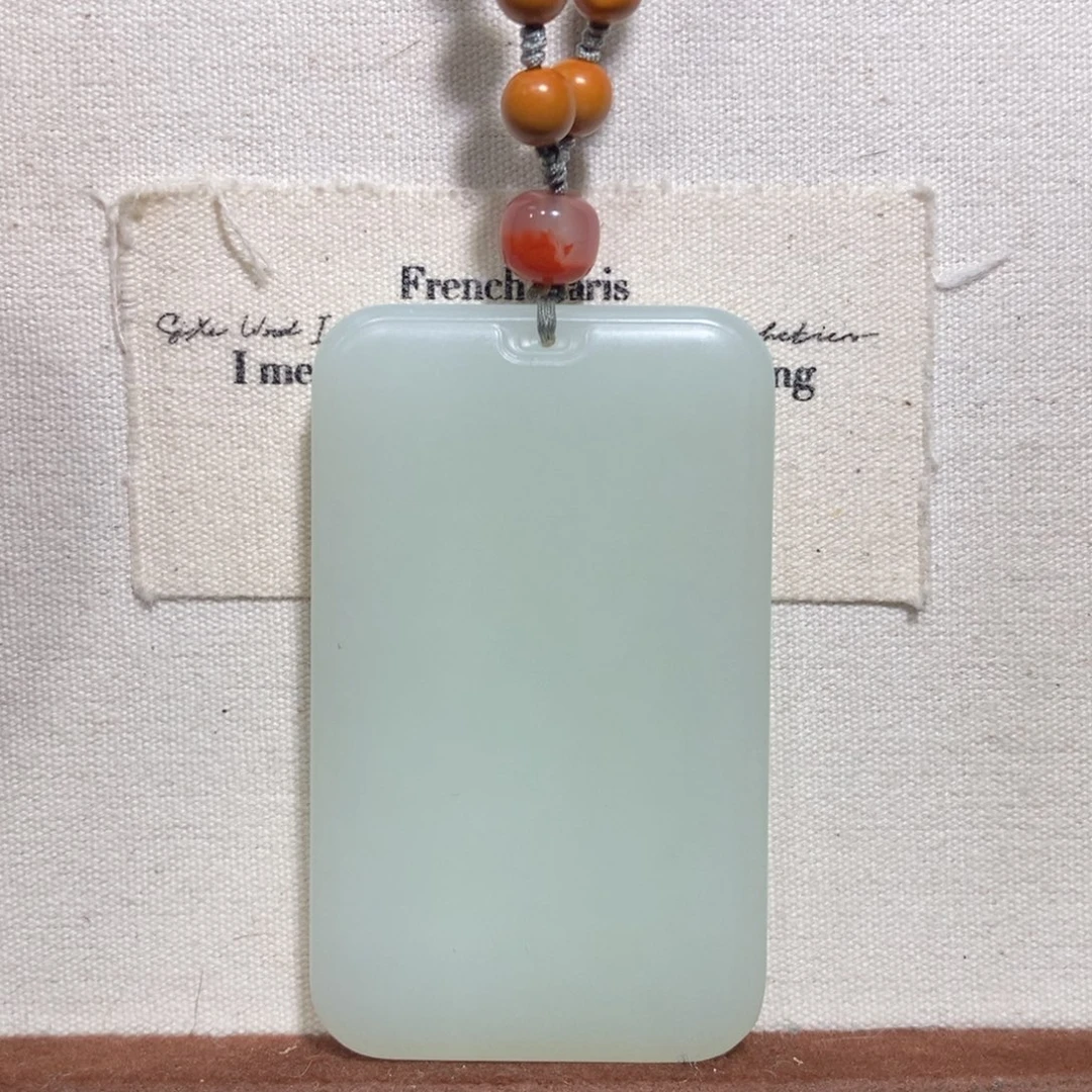 和田玉（糖玉）颈饰未镶嵌