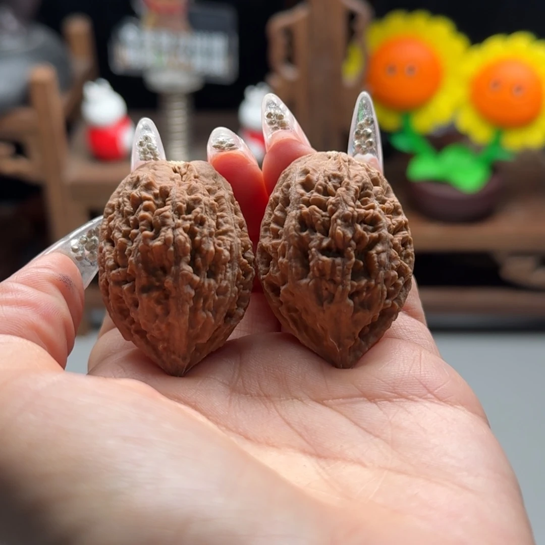 文玩核桃把件关东木子楸百核125