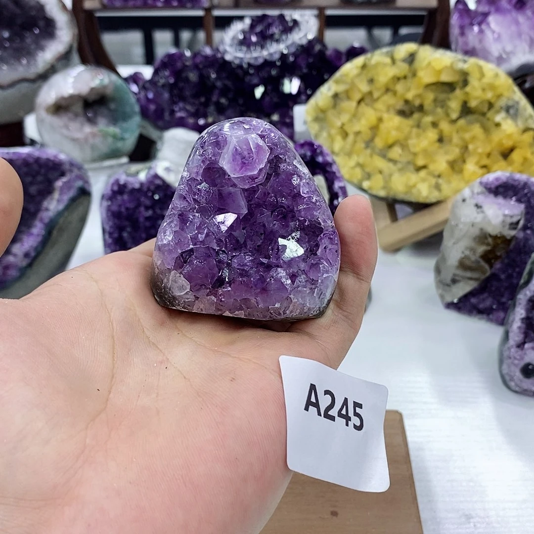 未镶嵌大型摆件（非配饰）紫晶