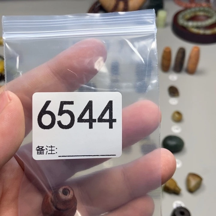 持***恒蛇纹石玉未镶嵌项链