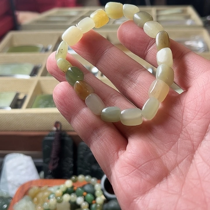 和田玉未镶嵌珠宝半成品