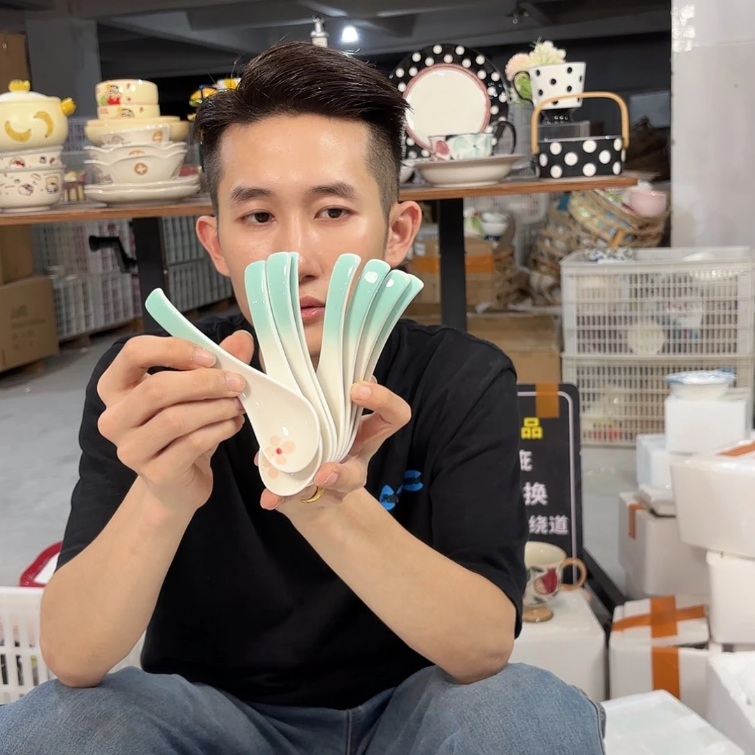 潮州微瑕陶瓷餐具