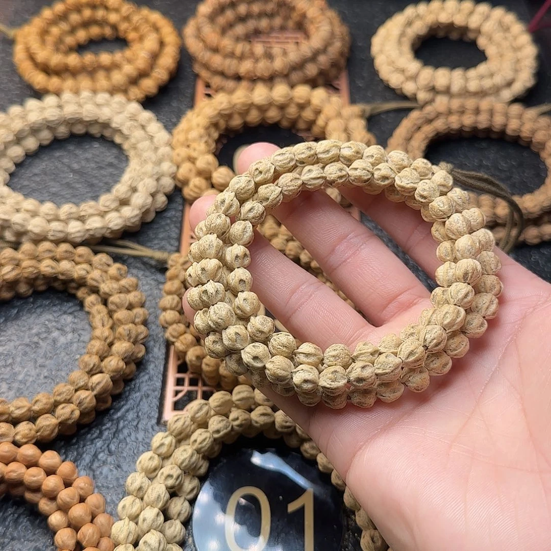 弹***崩柏香籽/百香籽吊坠