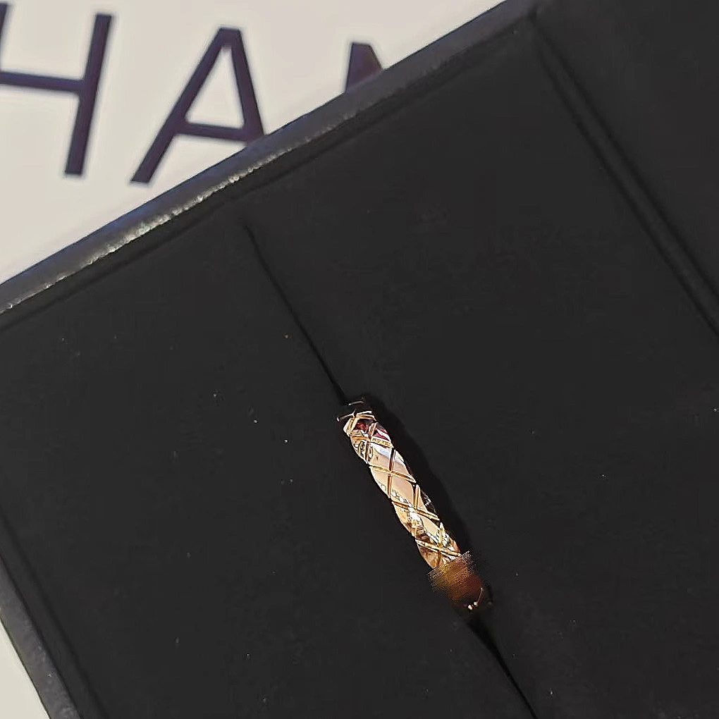 铜合金戒指  C20 香奶奶 窄窄素圈 轻奢气质个性百搭 时尚戒指