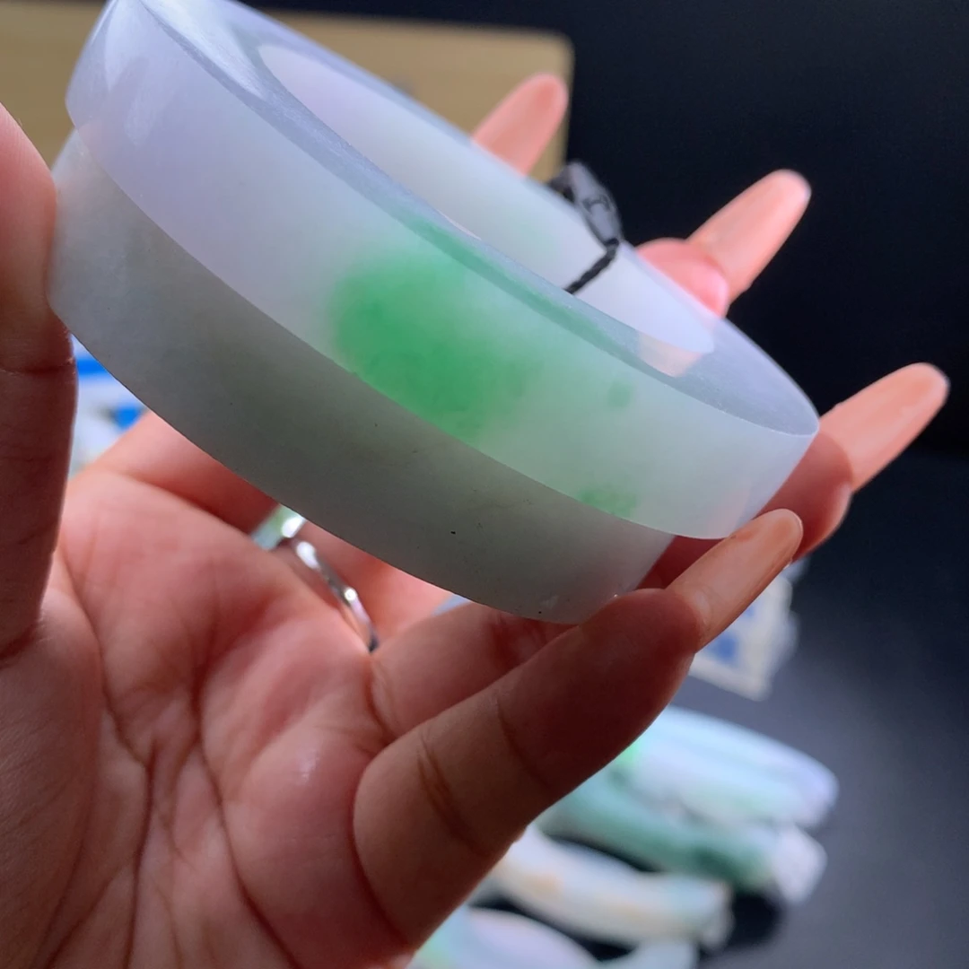 未镶嵌正定制翡翠