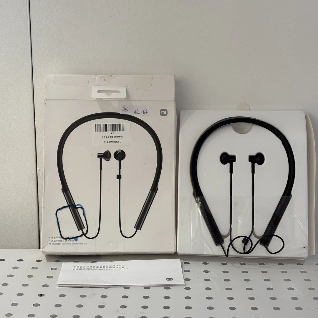 95新 Xiaomi/小米 小米蓝牙项圈耳机青春版 黑色 缺充电线