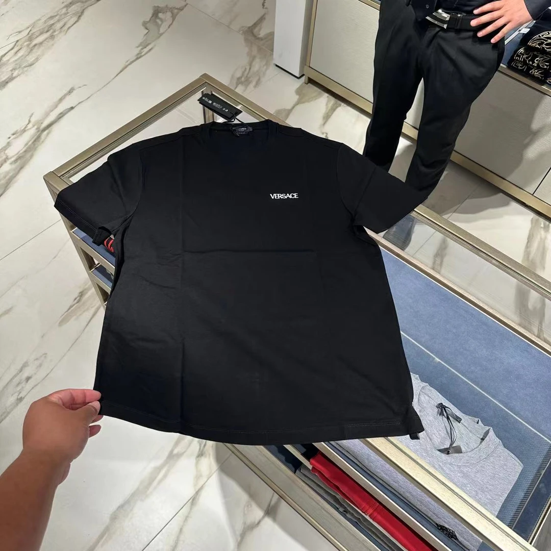 全新未使用 VERSACE/范思哲 范思哲短袖男款运动休闲上衣男士T恤
