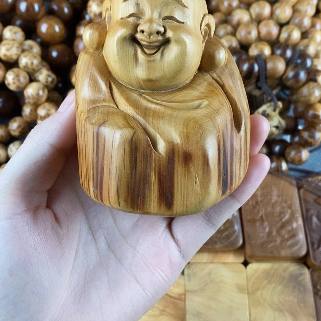 柏木把件弥勒崖柏