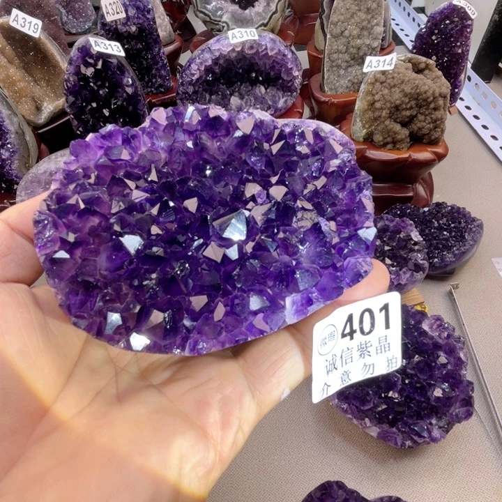 未镶嵌大型摆件（非配饰）水晶