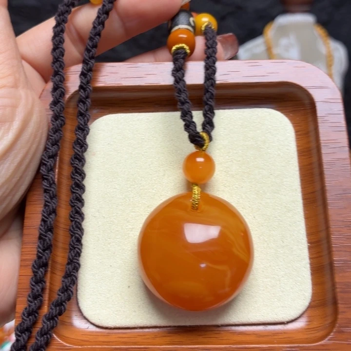 蜜蜡未镶嵌颈饰项链
