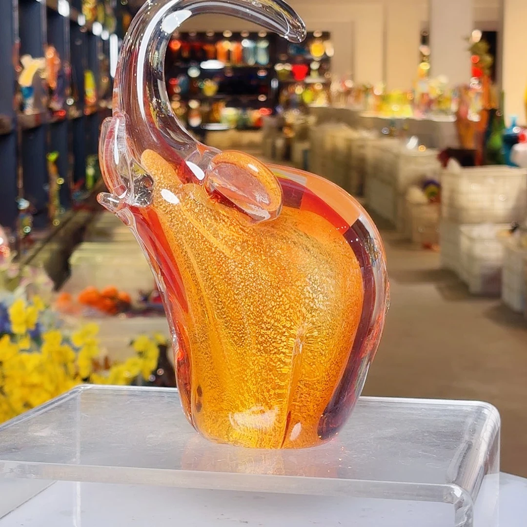 彩***南茶宠琉璃岛上有个叫