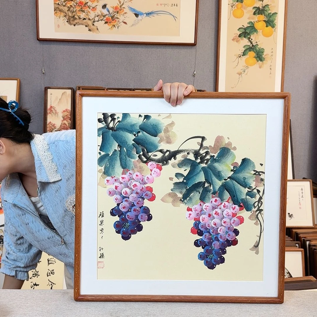 国画纯手绘，纯手写带框尺寸：53×53厘米