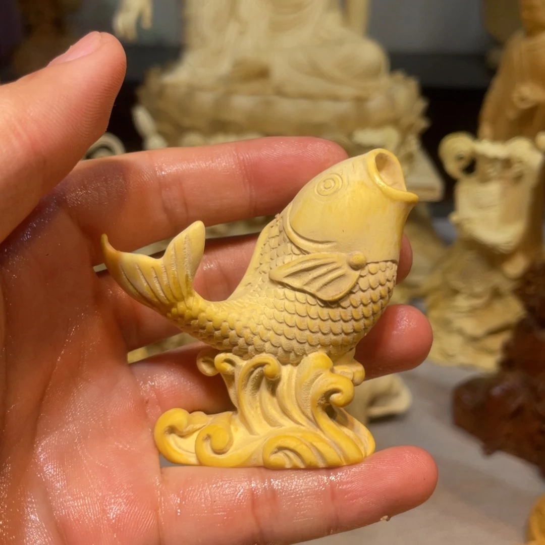 黄杨木瑕疵小金鱼