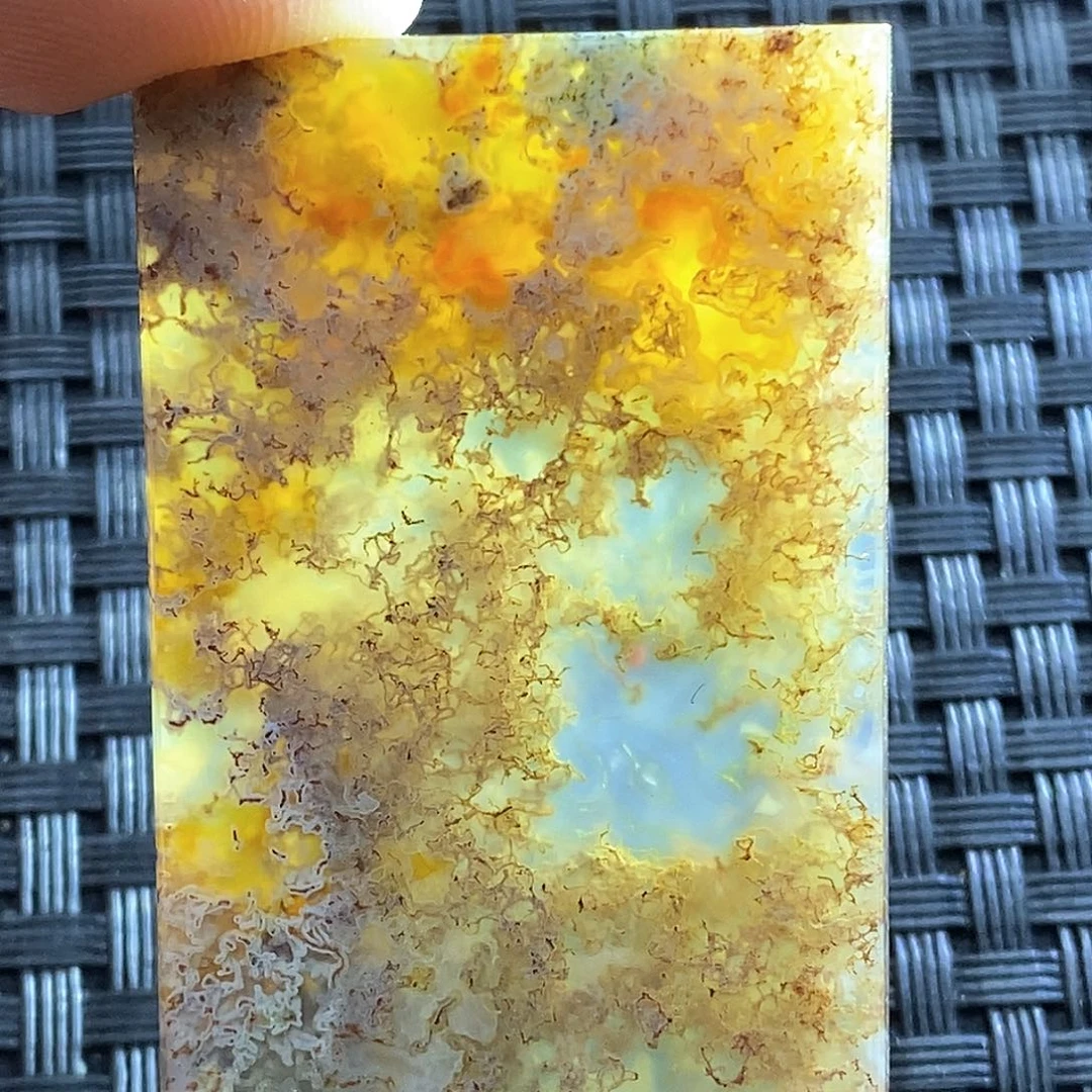 未镶嵌颈饰玛瑙/玉髓皇**剧
