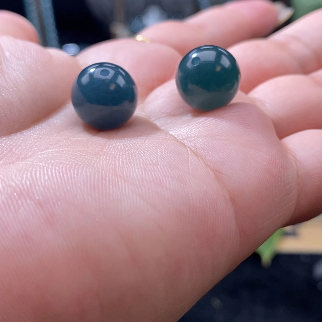 翡翠未镶嵌手串特价款大单珠2颗卡13.7圆珠