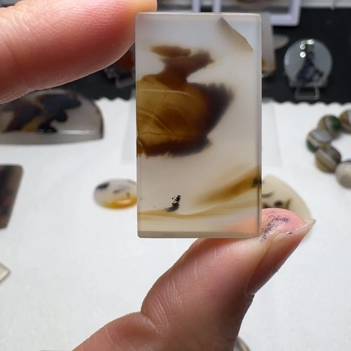 玛瑙/玉髓未镶嵌摆件