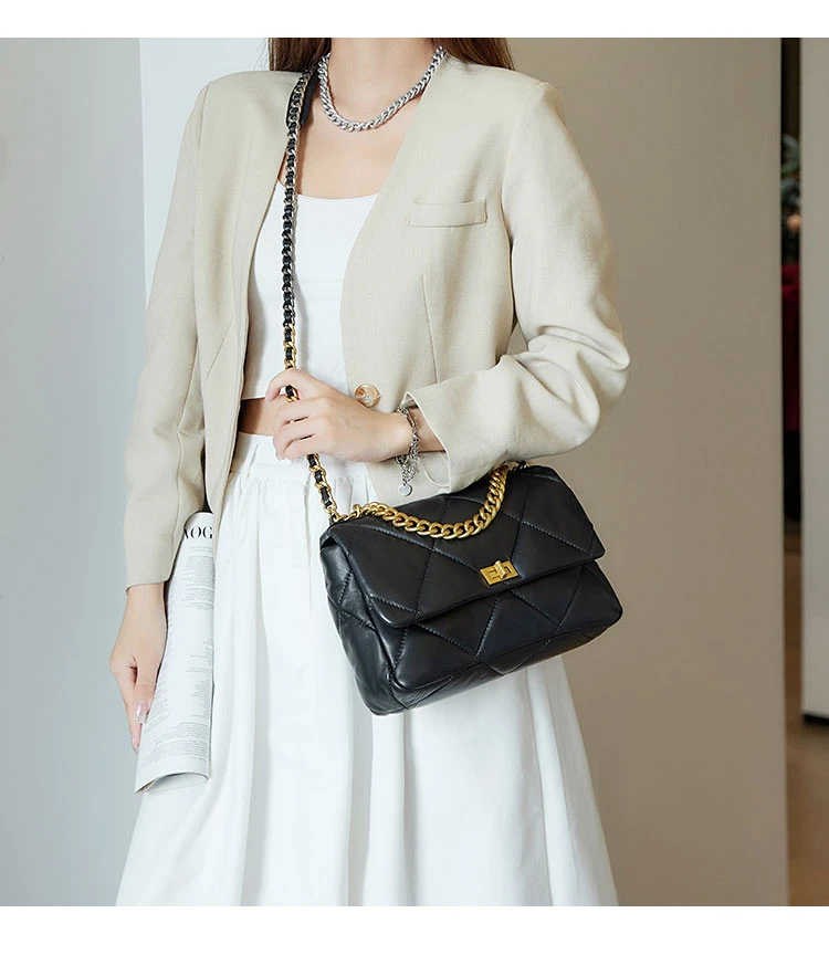 新款经典小香时尚百搭通勤休闲高级感简约风单肩斜挎女包