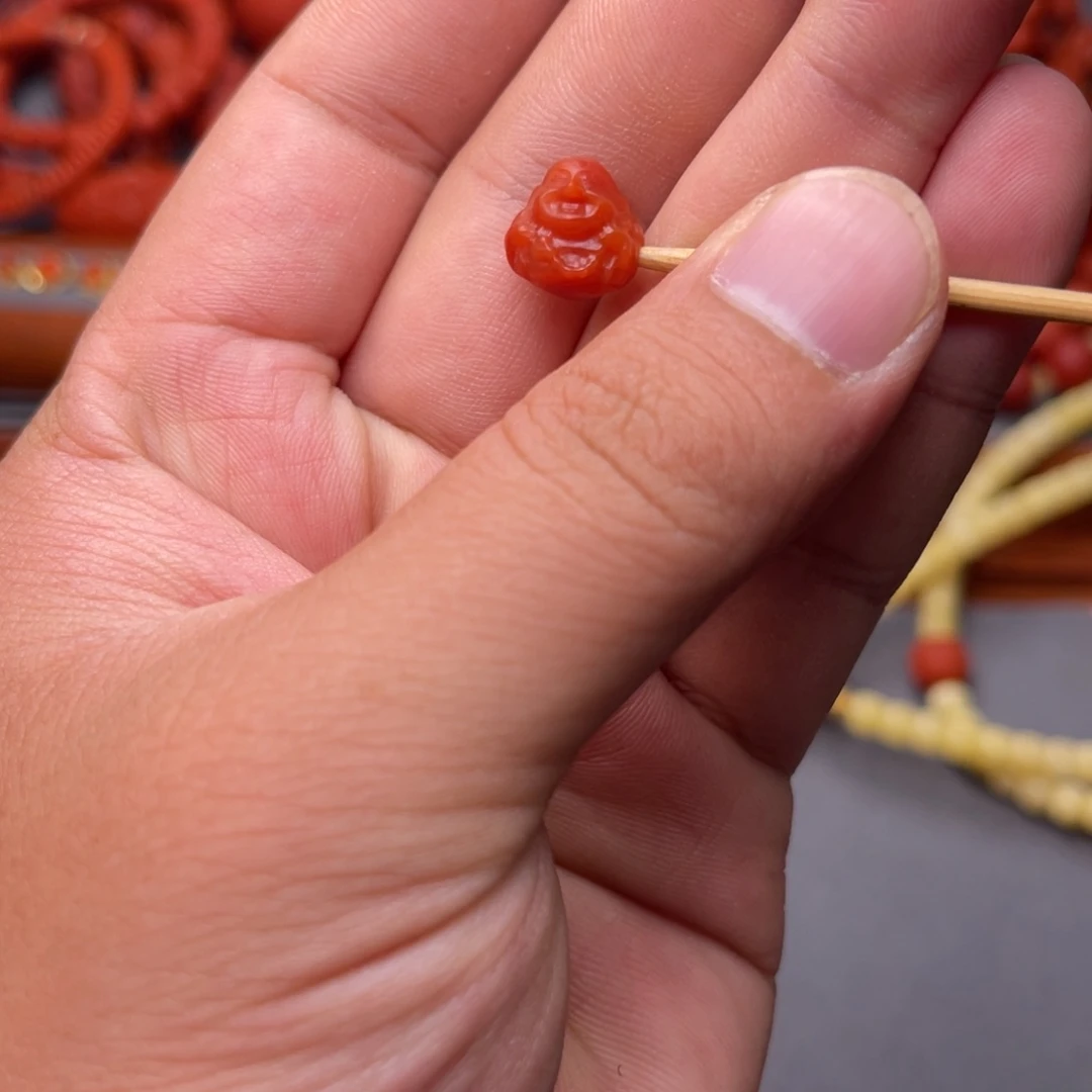 南红玛瑙配饰未镶嵌