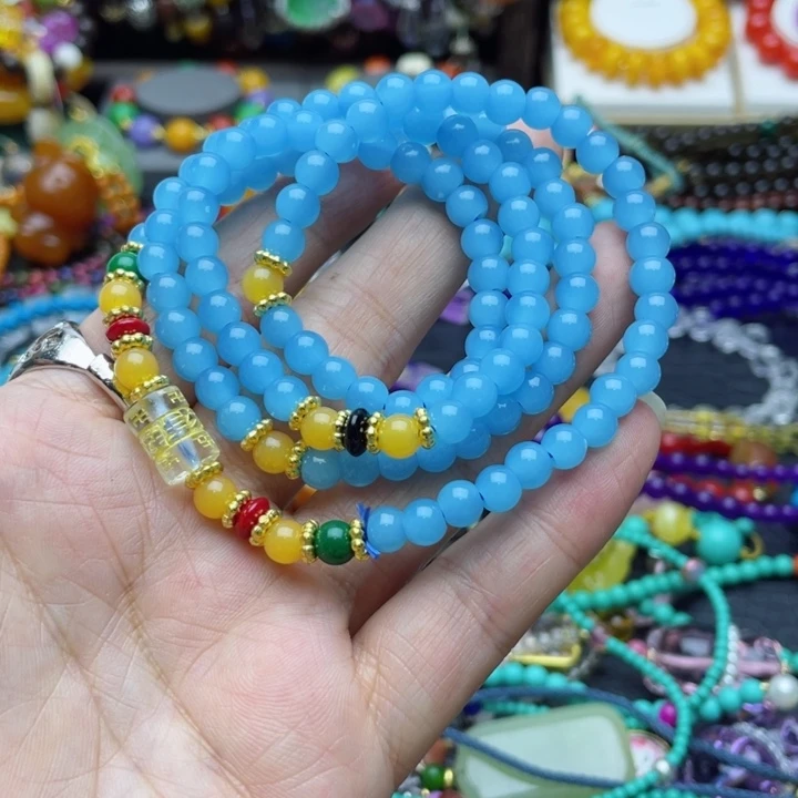 树脂制品42号蓝色项链