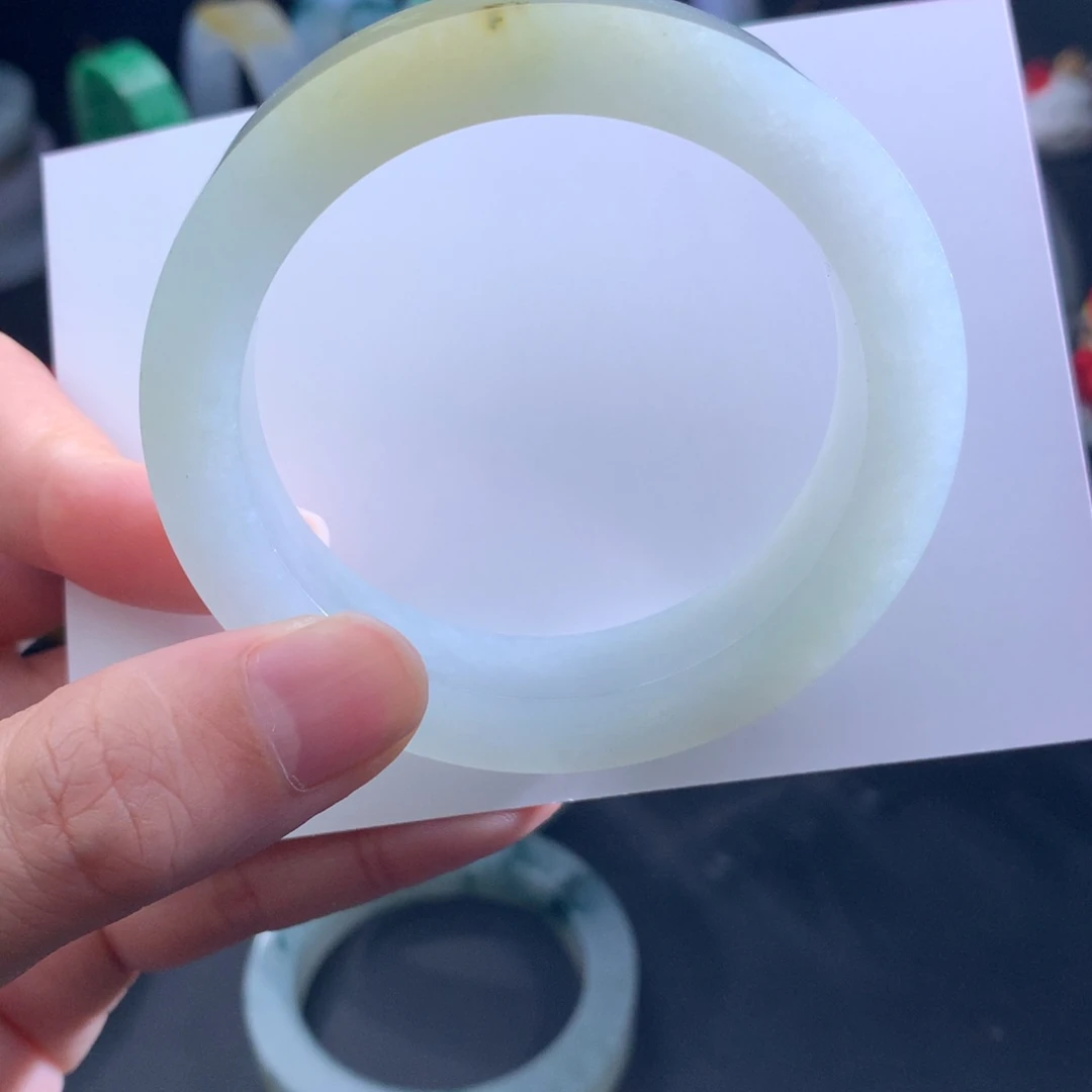 定制翡翠手镯未镶嵌
