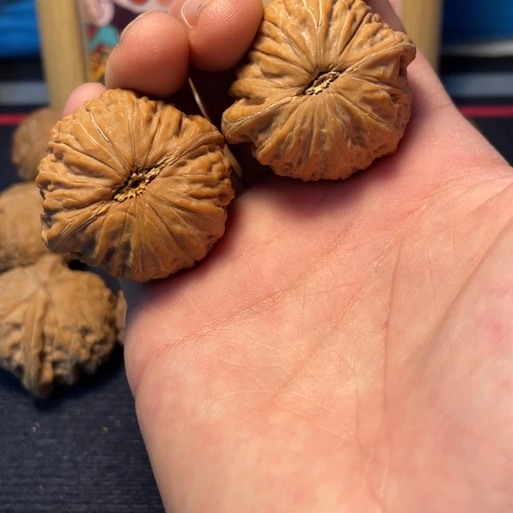 嘉***长文玩核桃全品铁锤37