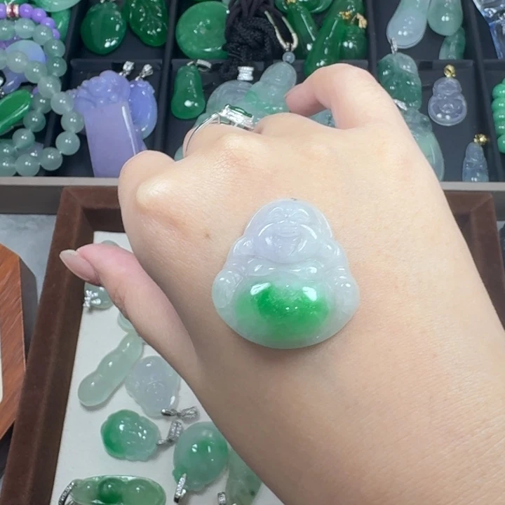 翡翠未镶嵌颈饰11