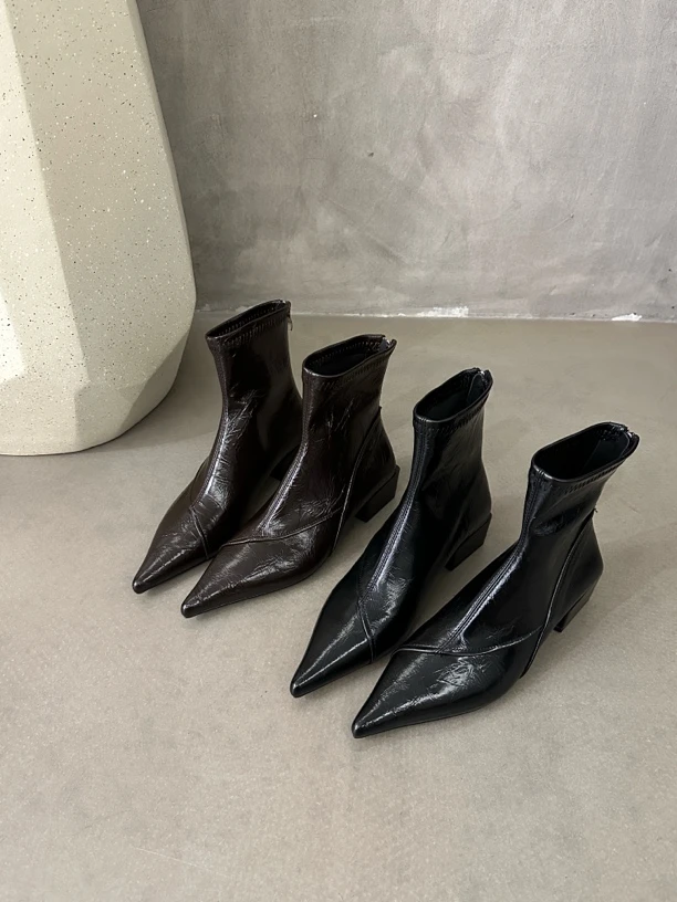 安安家 202-2 法式尖头短靴女2025秋冬粗跟女靴设计感小众瘦瘦靴