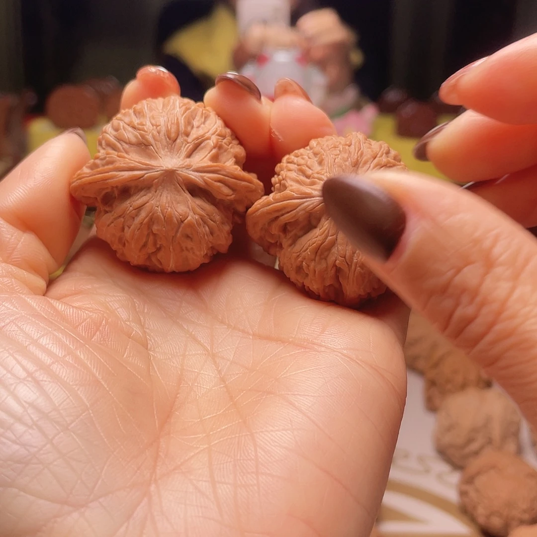 简***单文玩核桃吊坠磨盘