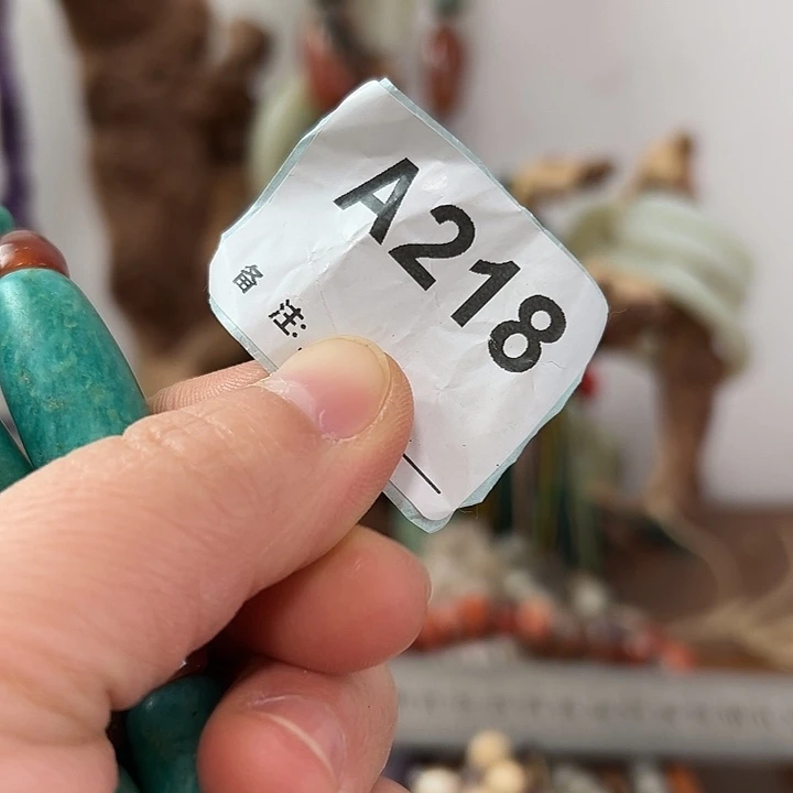 旭***姐玛瑙/玉髓未镶嵌颈饰