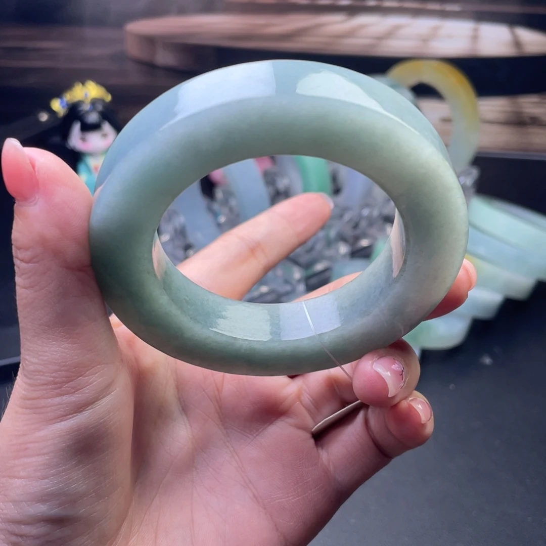 l***a定制翡翠翡翠定金未镶嵌