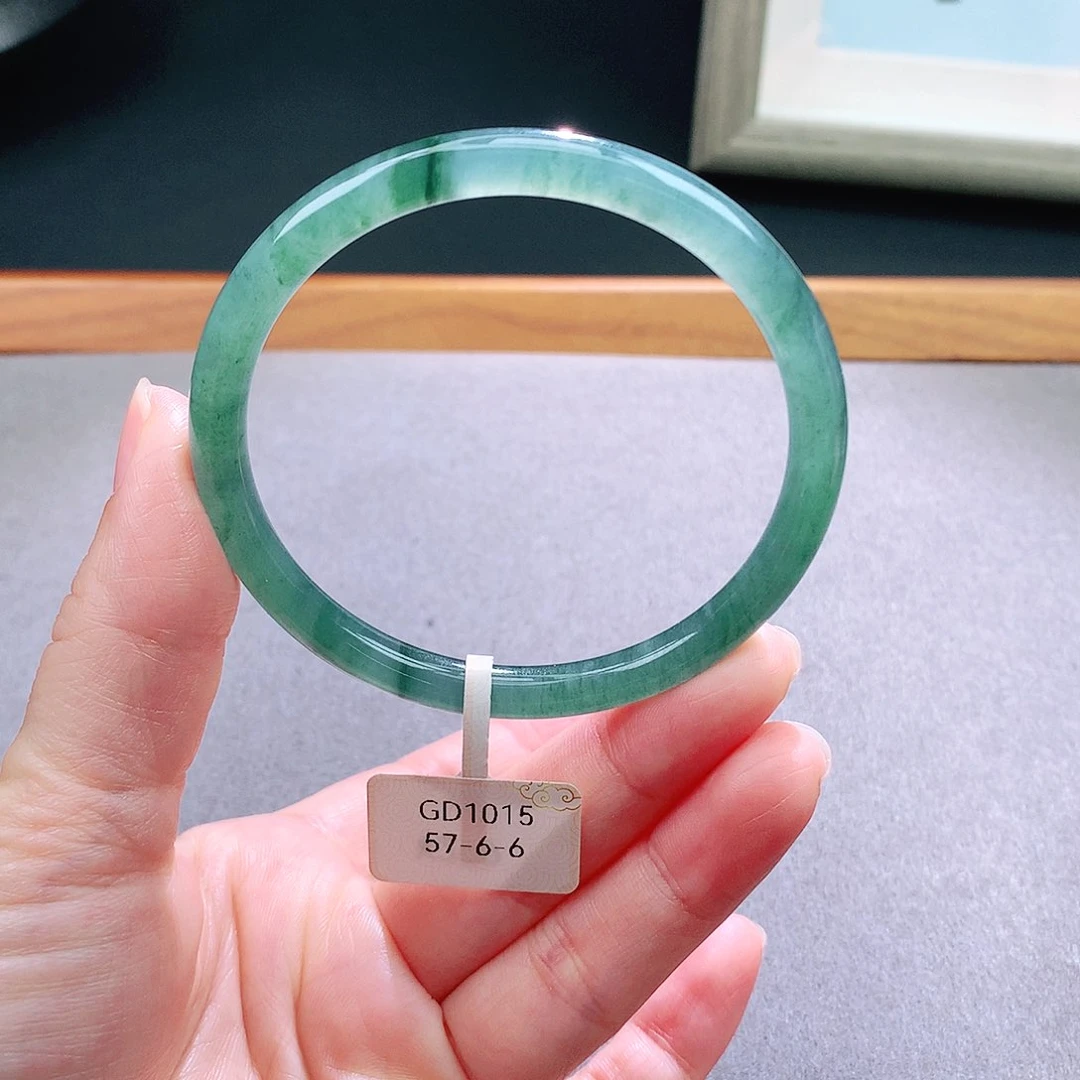 未镶嵌手镯翡翠天然翡翠手镯a货